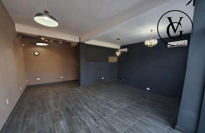 Corbeanca, spatiu comercial vitrina generoasa, 5 locuri parcare,